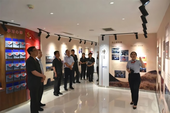 1686621647900698.jpg 2.jpg