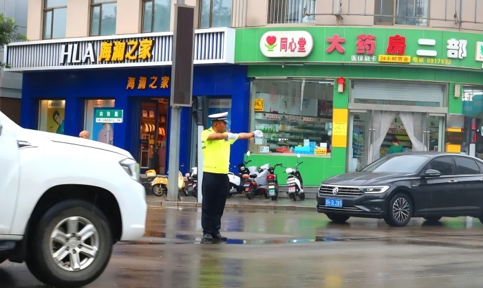 1690855685280997.jpg 8.jpg