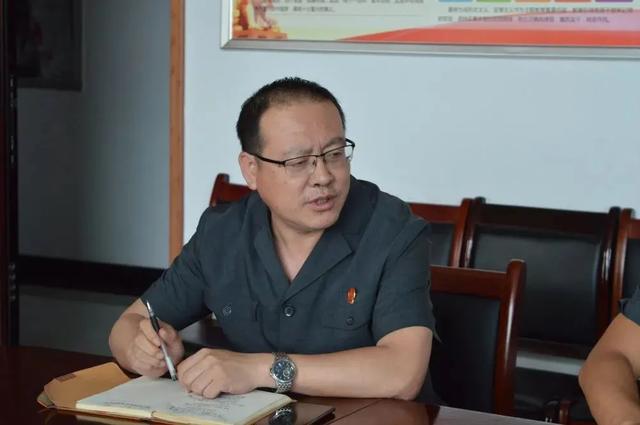 晒缺点 找差距 强作风 岢岚法院执行局召开突出问题专项整治工作会议