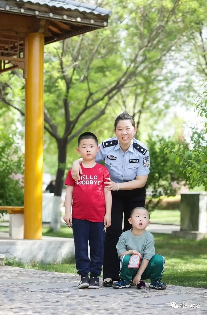 1652054160980005.jpg 2.jpg