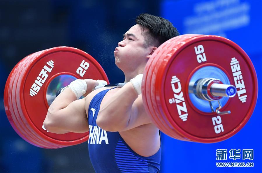 （体育）（1）举重——世界杯：田涛获男子96公斤级挺举和总成绩冠军