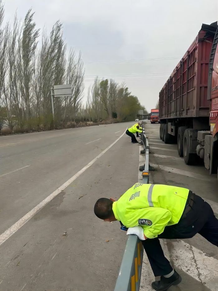 1681177102109102.jpg 4.jpg