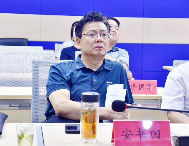 省司法厅党委副书记、副厅长李云涛在忻州调研公共法律服务等工作