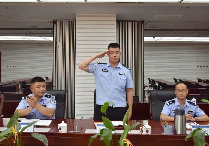 1690942902954703.jpg 8.jpg