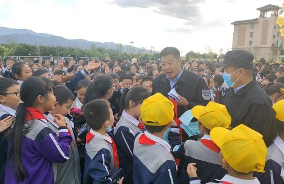 1664507197385607.png 1.png