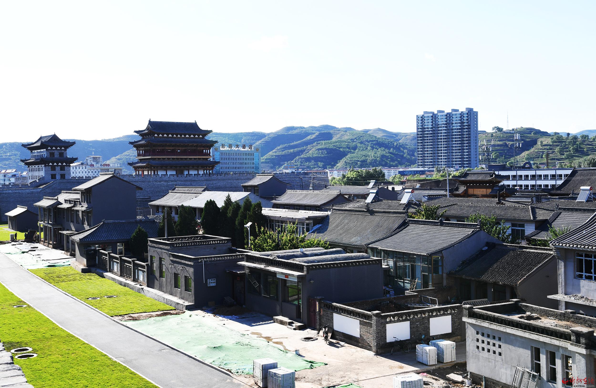 全市项目建设和重点工作观摩检查组在岢岚静乐观摩检查