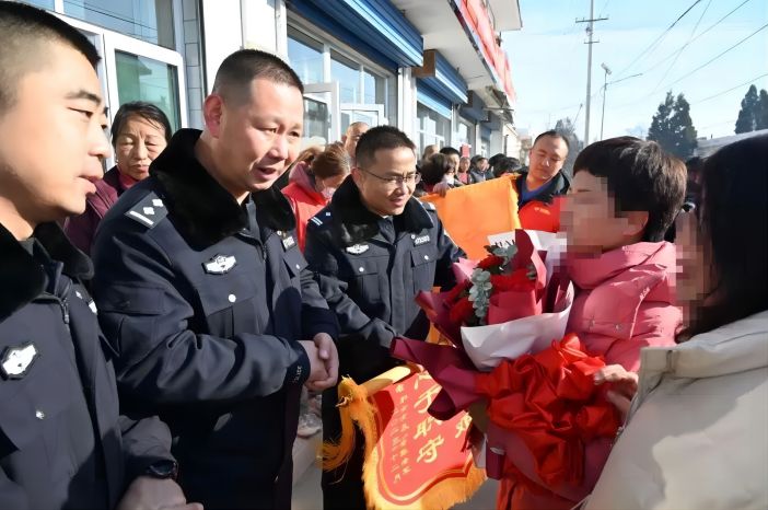 1703641676117640.jpg 5.jpg