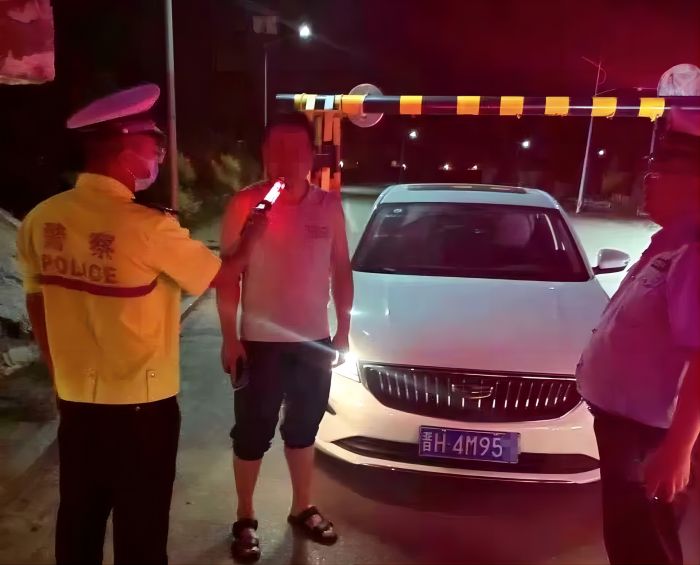 1689905424108973.jpg 7.jpg