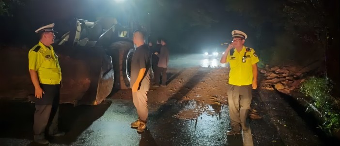 1690943942130605.jpg 5.jpg