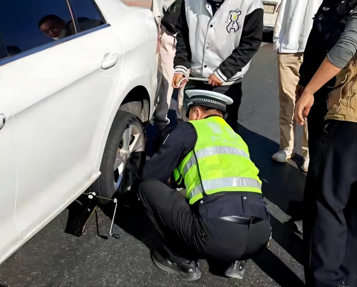 1696662264102213.jpg 9.jpg