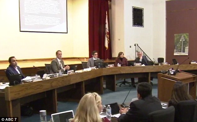 美小学生拟60人“杀人名单” 被指安全隐患罚停课 美小学生拟60人“杀人名单” 被指安全隐患罚停课