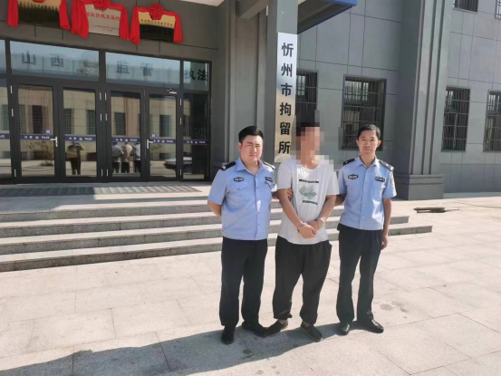 1692754416104356.png 2.png