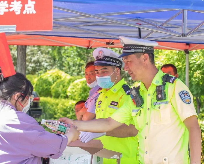 1654738189115187.jpg 16.jpg