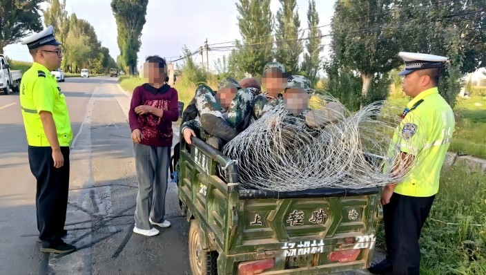 1695611230499512.jpg 2.jpg