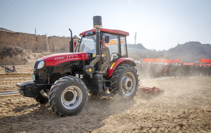 柳林:维护农机消费权益,护航农民春耕备耕-45323.jpg 柳林:维护农机消费权益,护航农民春耕备耕-45323.jpg