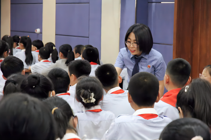 1686705703618495.png 3.png