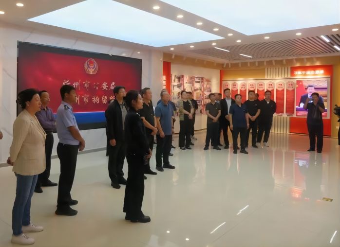 1695259796674394.jpg 1.jpg